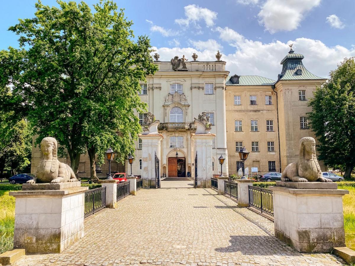 Hotel Zamek Krolewski W Rydzynie Rydzyna Exterior foto